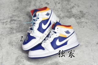 AirJordan1MidSHOES