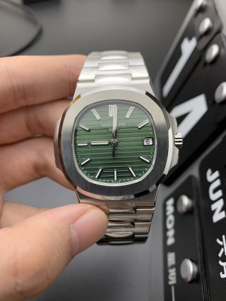 PATEK PHILIPPE