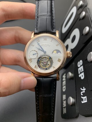PATEK PHILIPPE  PATEK PHILIPPE