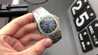 PATEK PHILIPPE  PATEK PHILIPPE