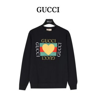 Hoodies & Sweatshirts