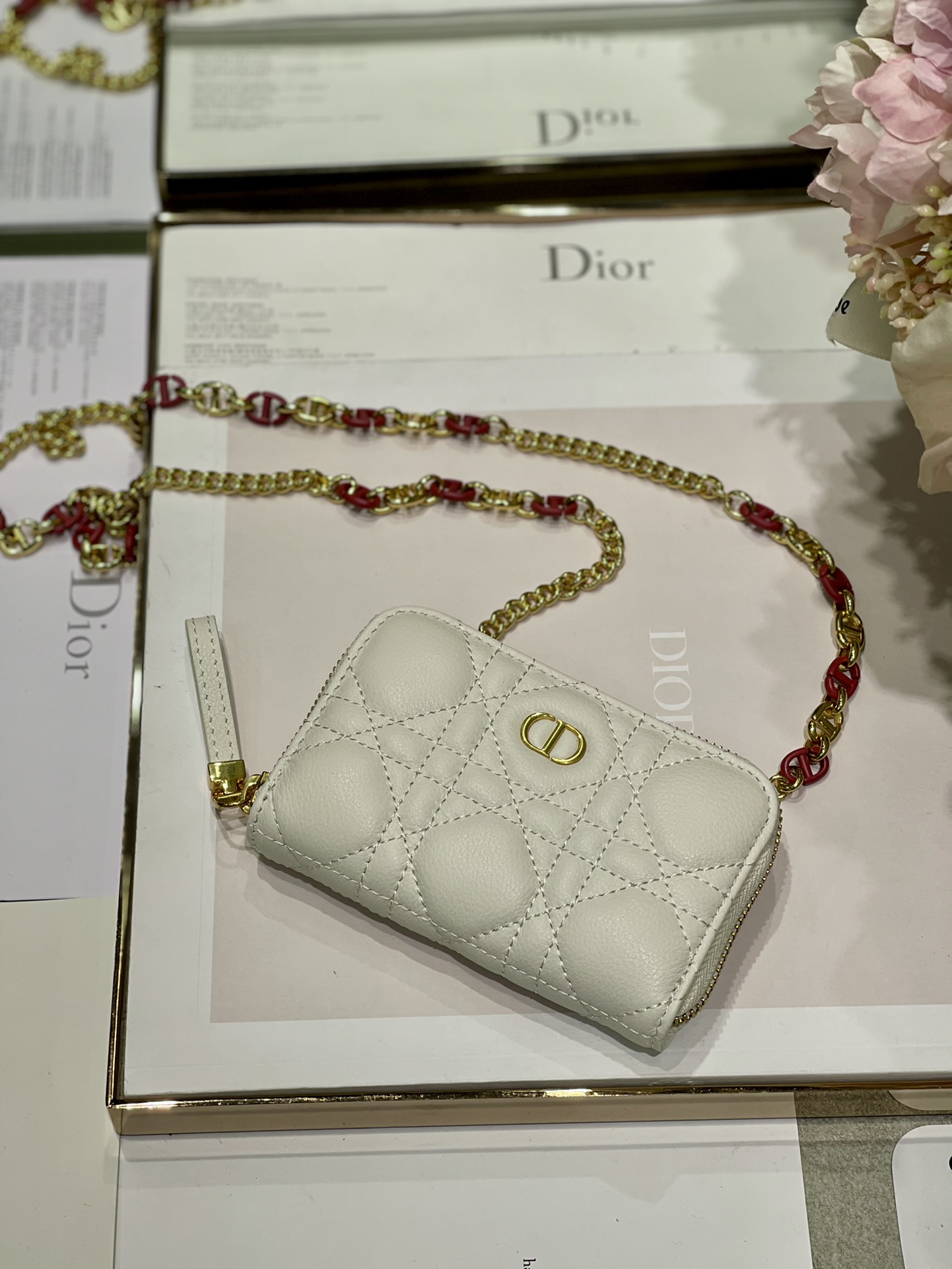 Dior