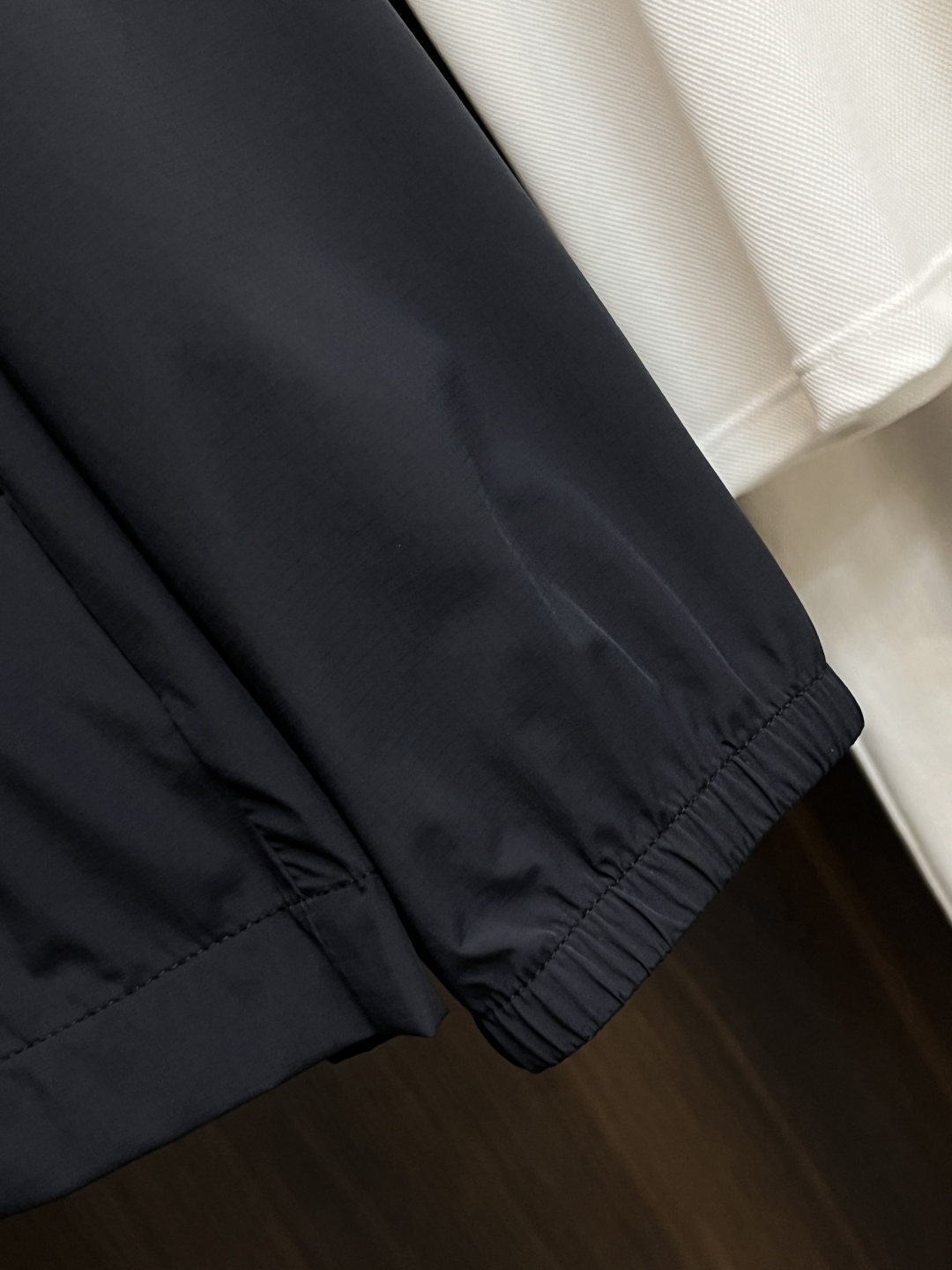 Hoodies & Sweatshirts