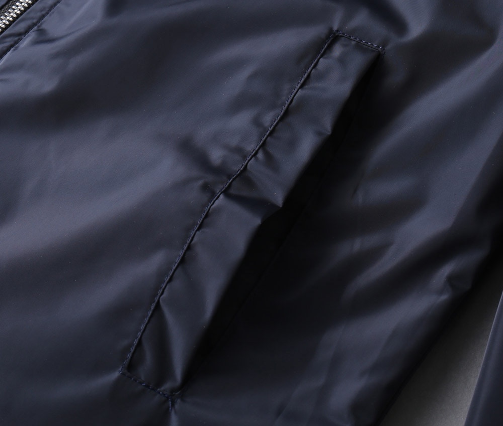 Hoodies & Sweatshirts