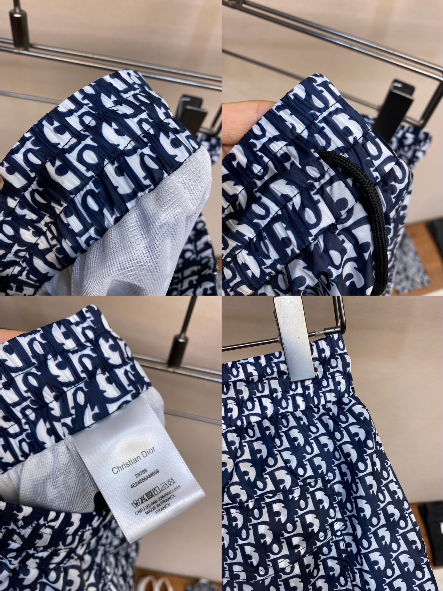 Hoodies & Sweatshirts