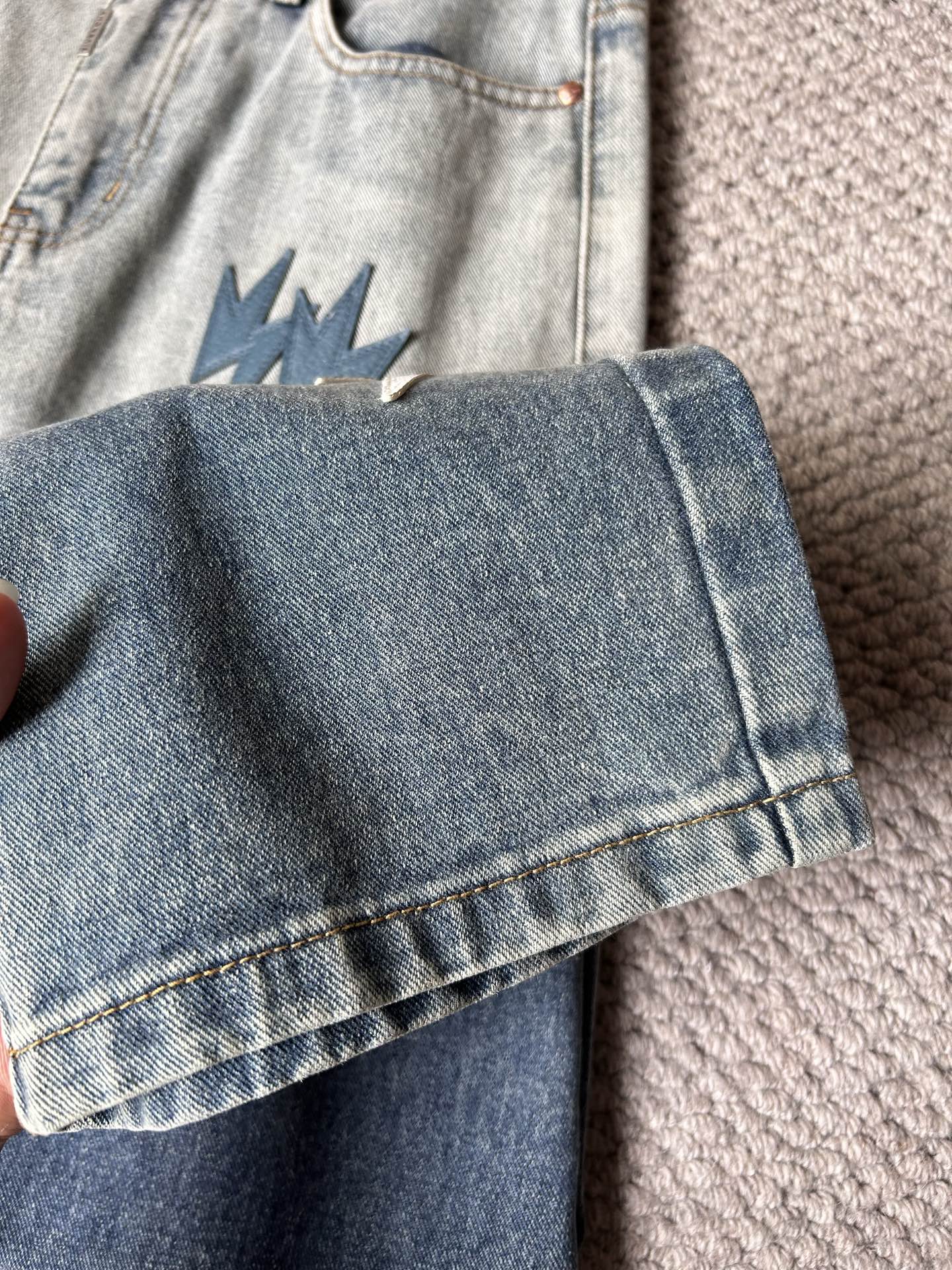 jeans