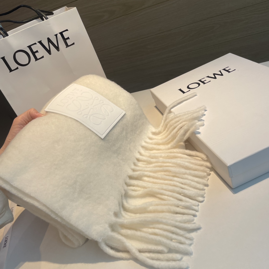 Loewe-9