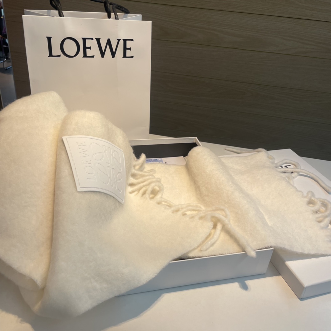 Loewe-9