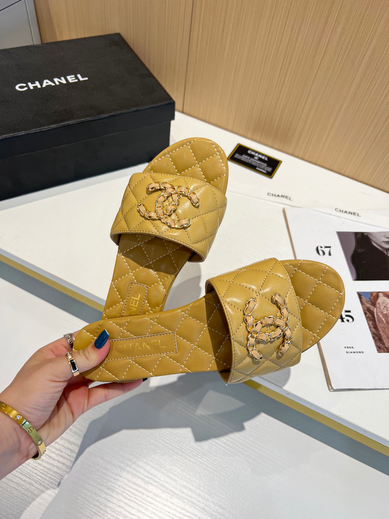 ChanelSHOES