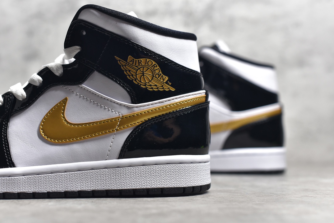 AirJordan1MidSHOES