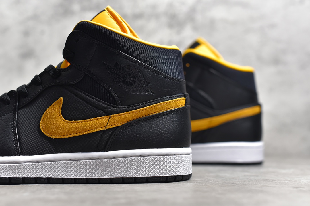 AirJordan1MidSHOES
