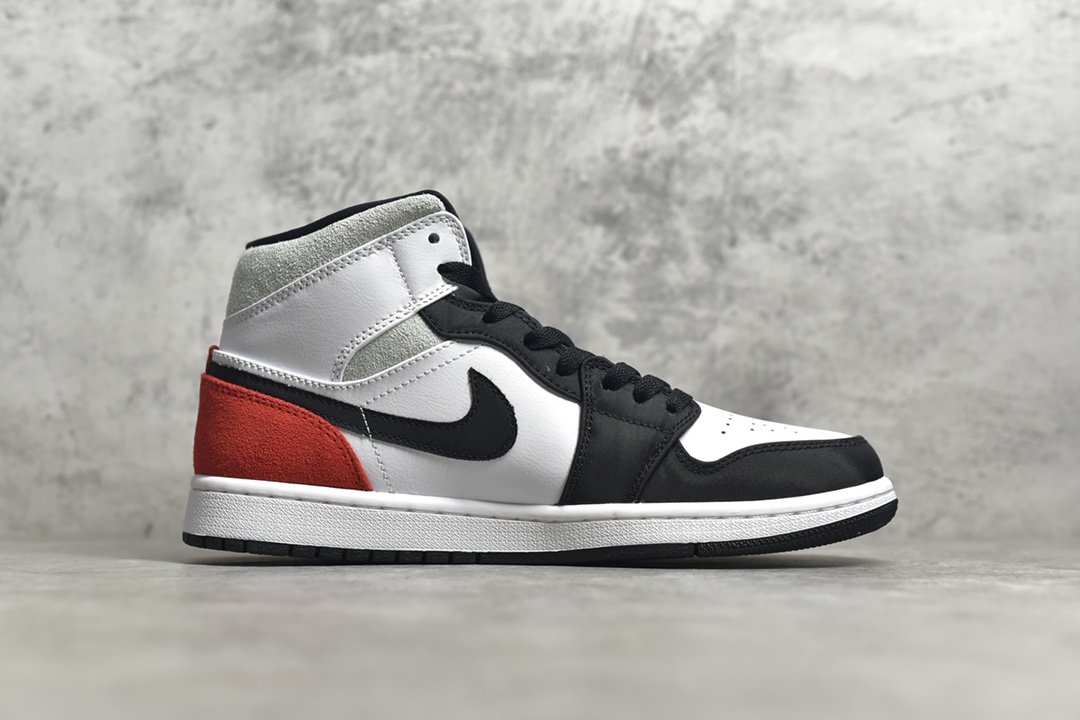 AirJordan1MidSHOES