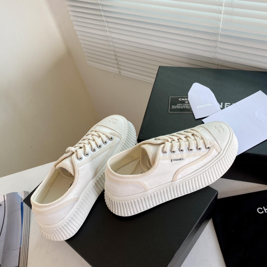 Womens shoes collection