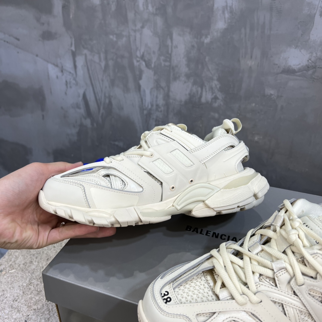 BalenciagaSHOES