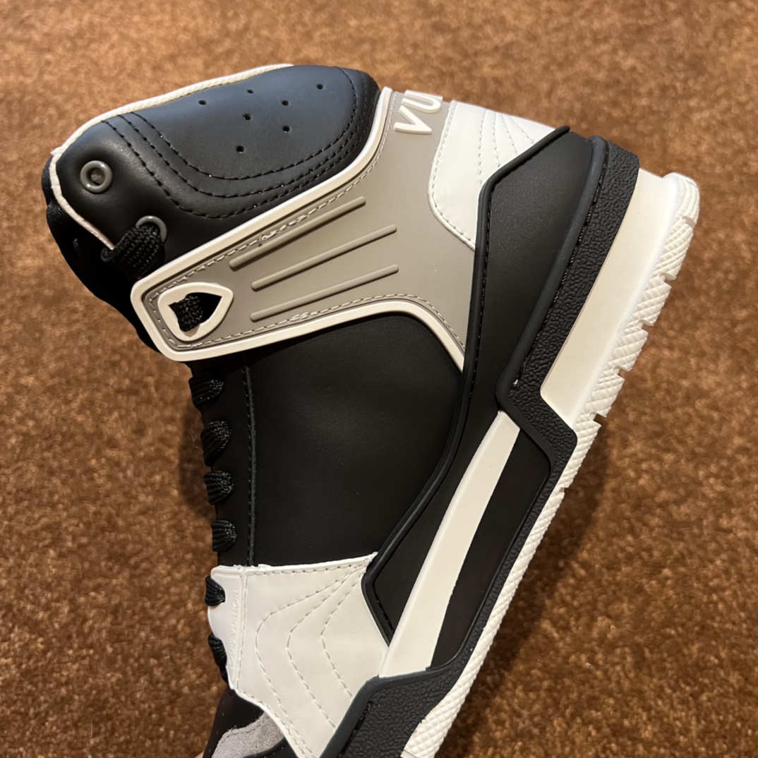 Womens shoes collection