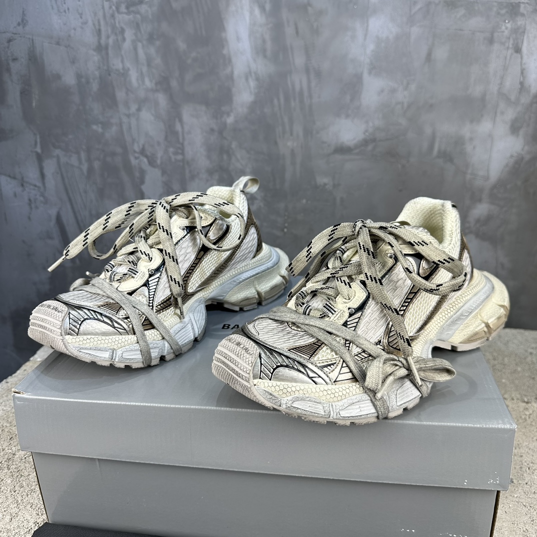 BalenciagaSHOES