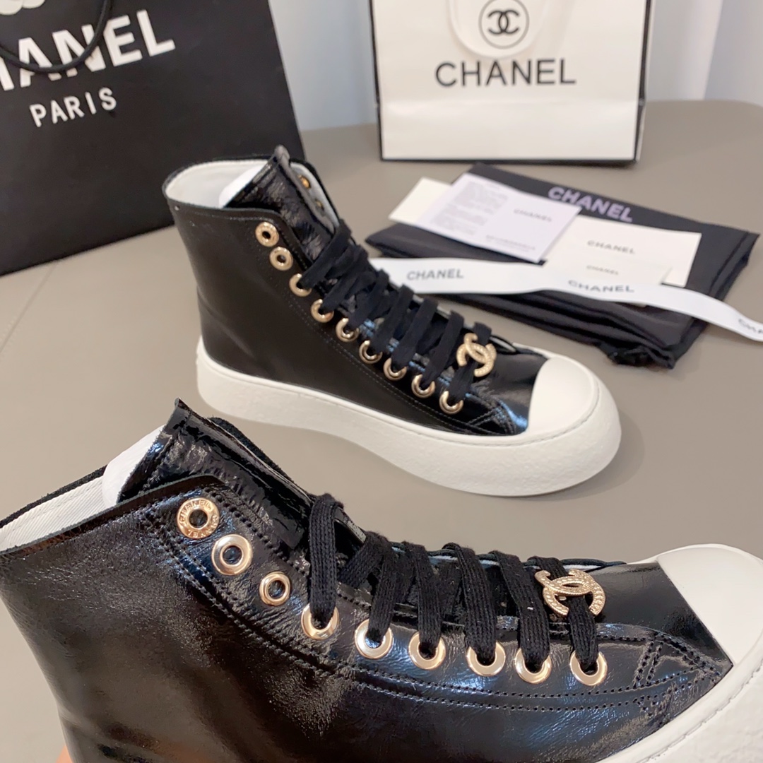 Womens shoes collection