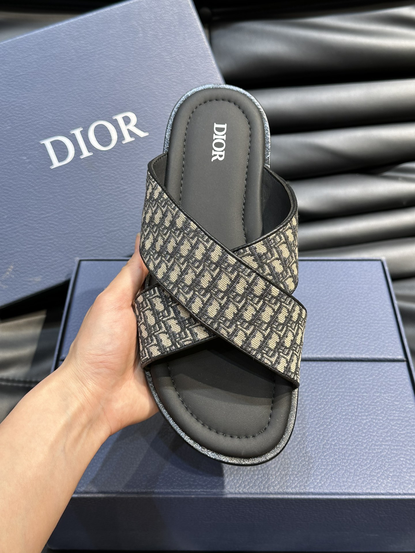 DiorSHOES