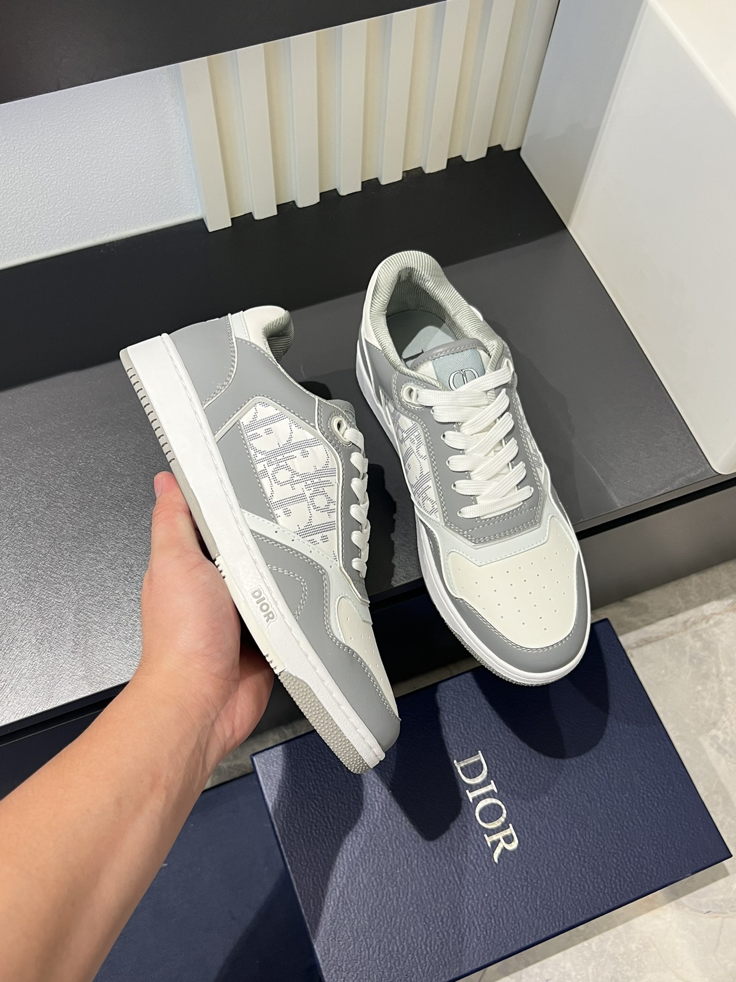 DiorSHOES