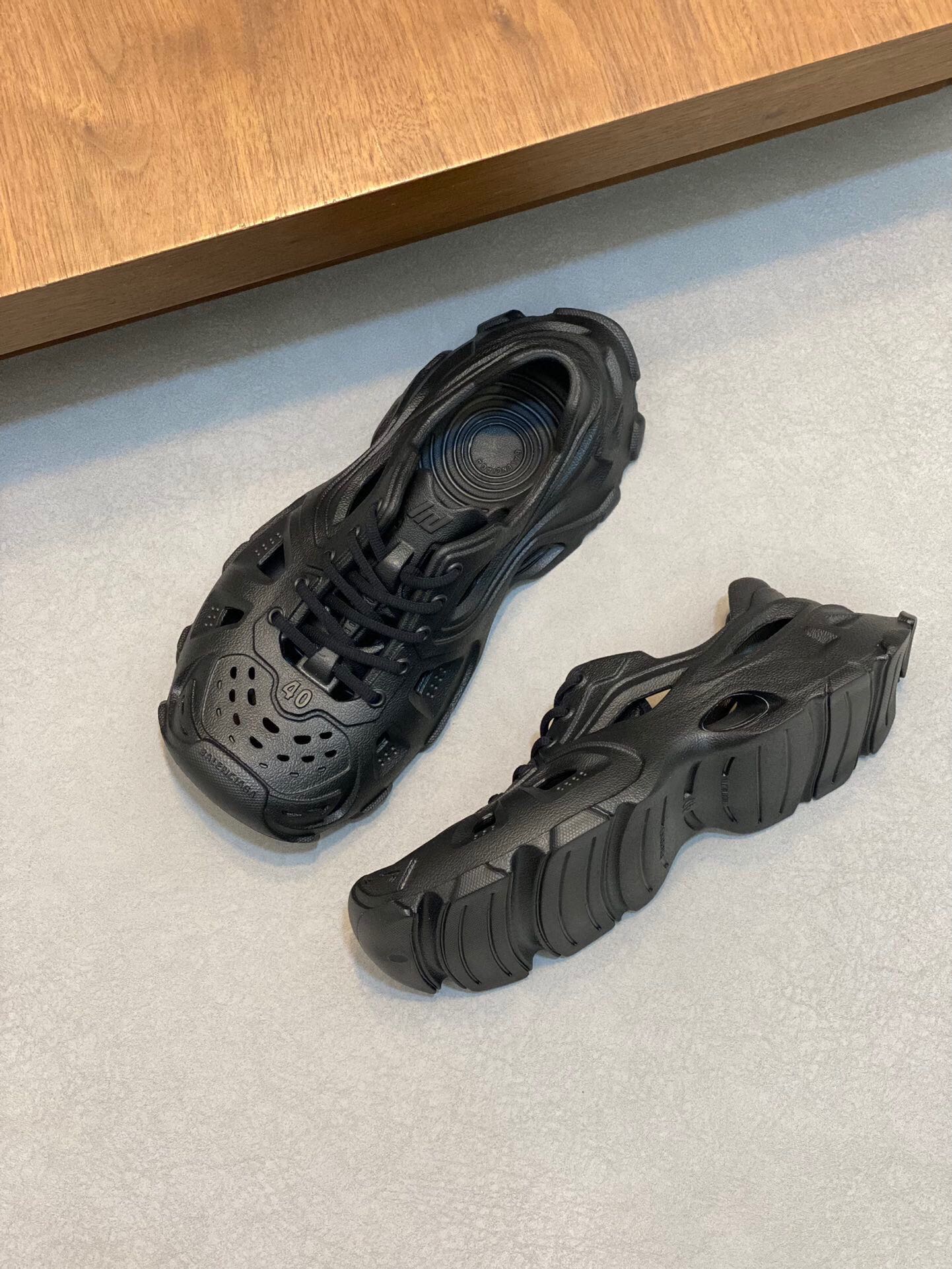 BalenciagaSHOES