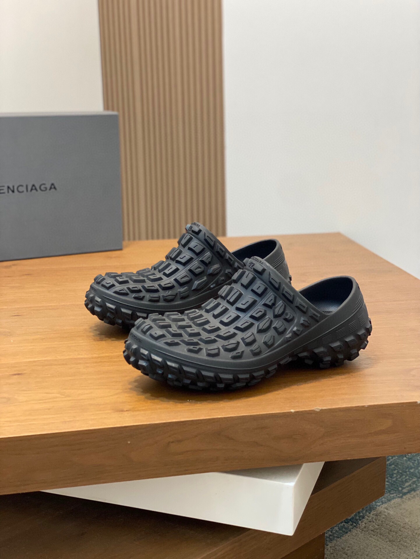 BalenciagaSHOES