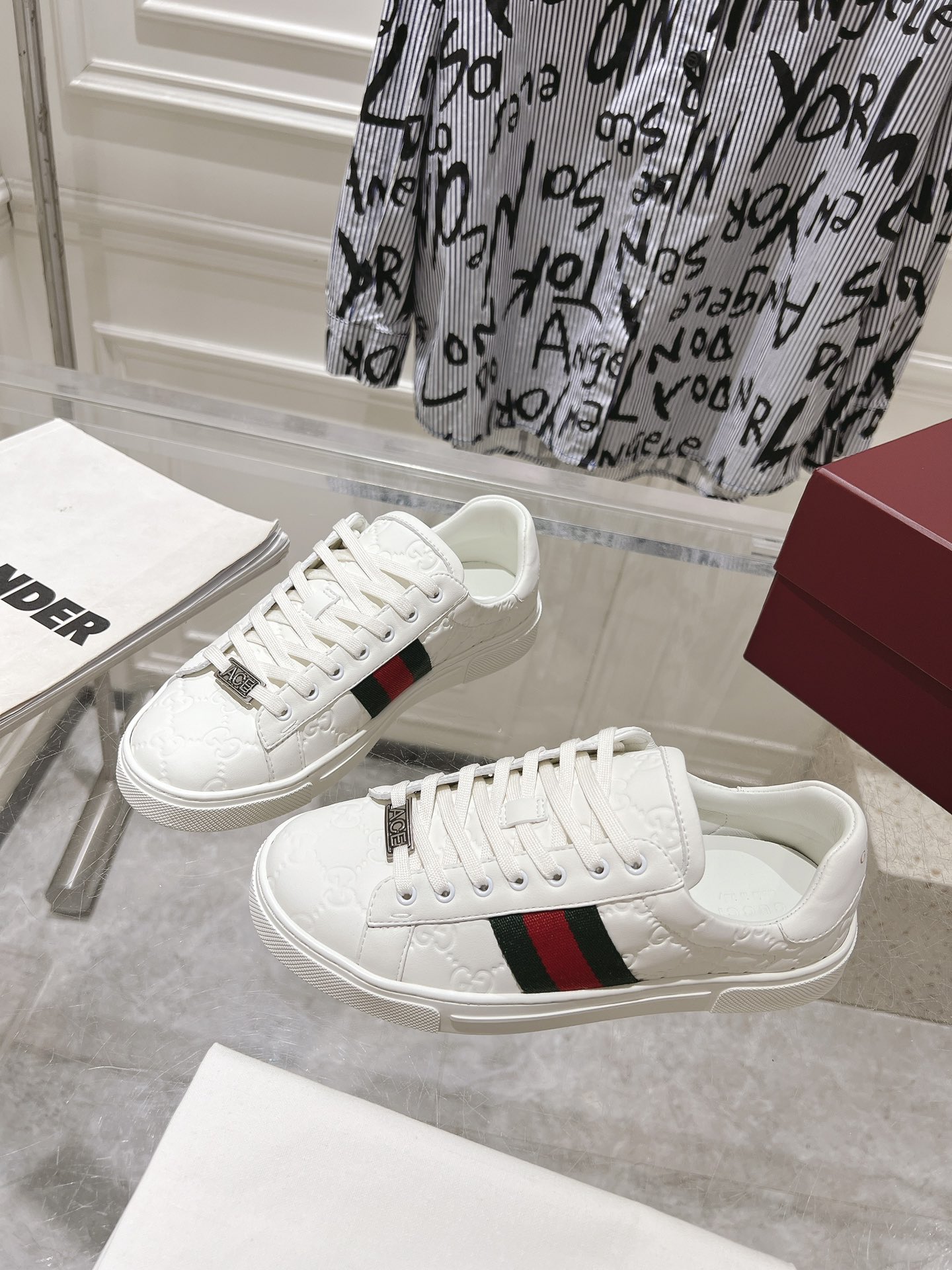 GucciShoes