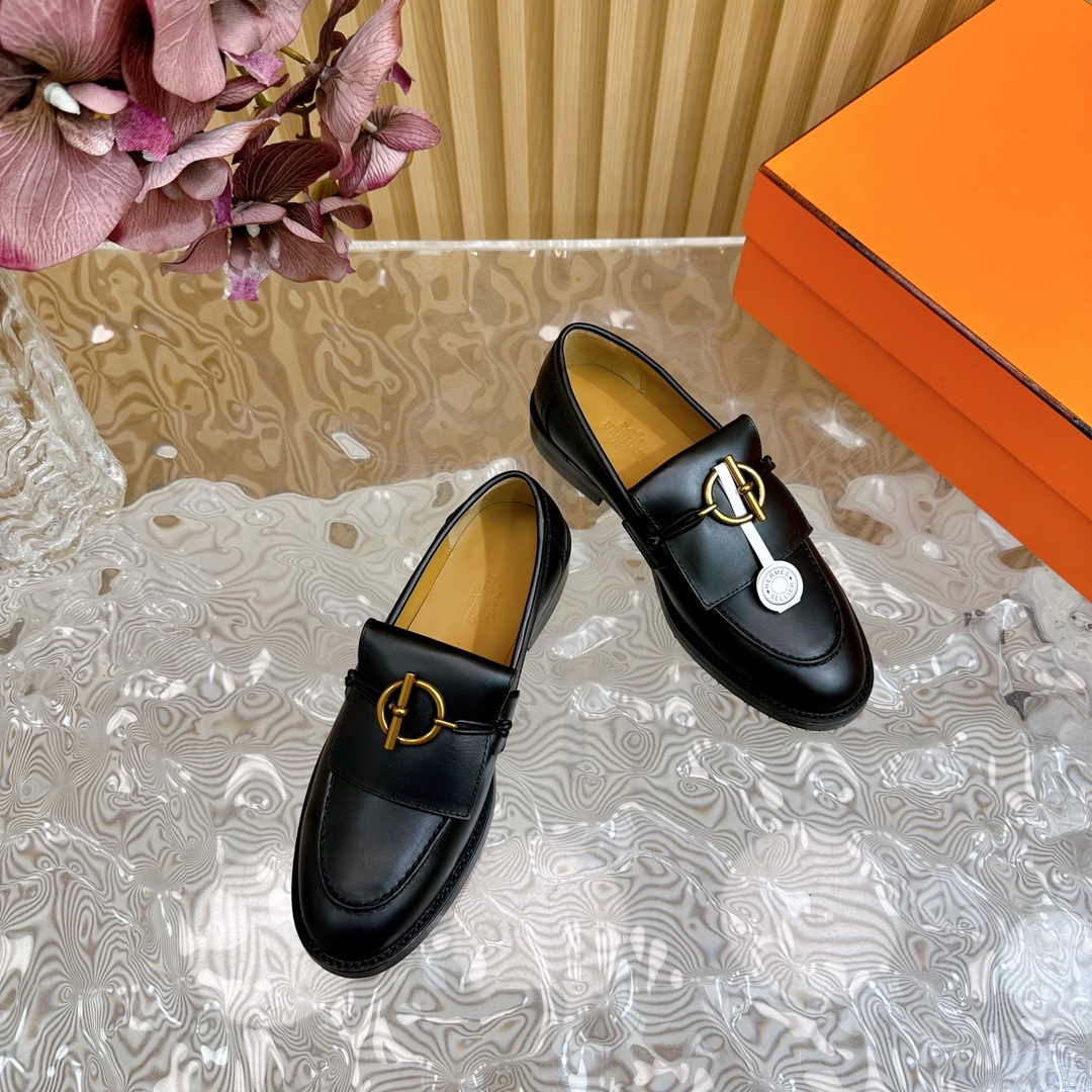 Womens shoes collection