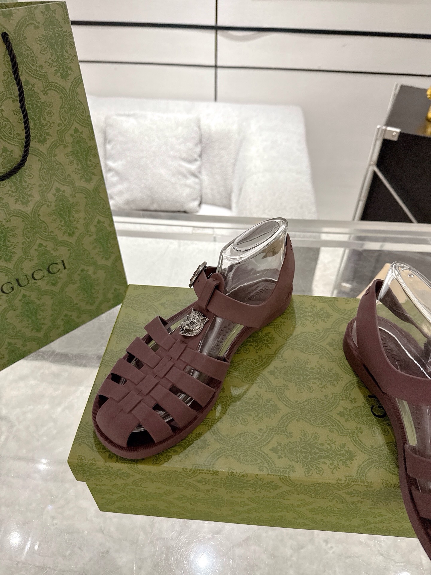 GucciShoes