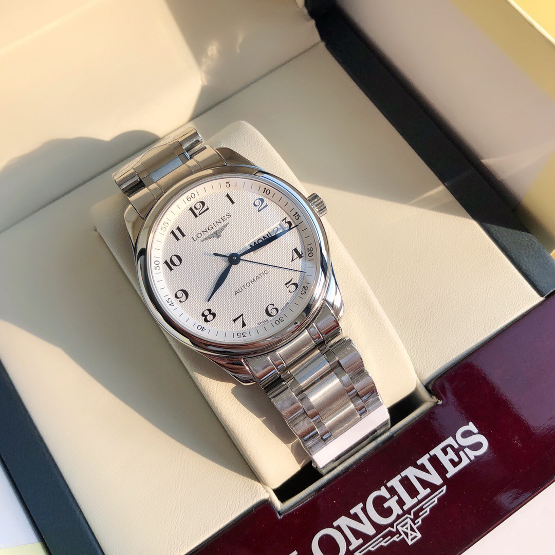 LONGINES
